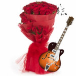 GUITARIST  RED ROSES BUNCH 