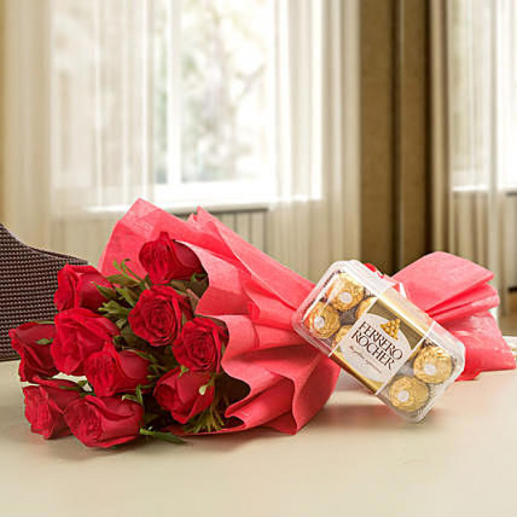 Red Roses & Ferrero Rocher Combo